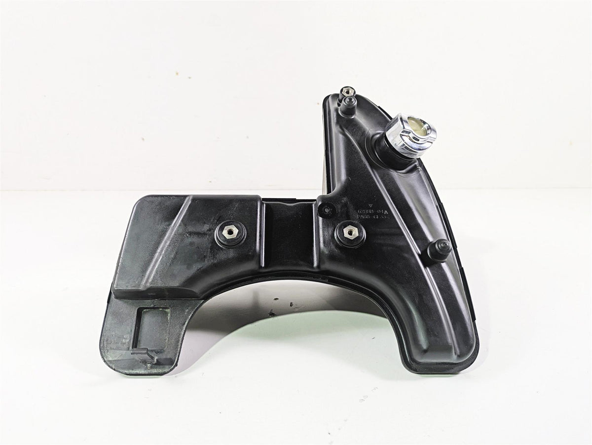 2007 Harley Sportster XL1200 C Oil Tank Reservoir & Dipstick 62888-04B {{ shop.shopifyCountryName }} - Mototech271
