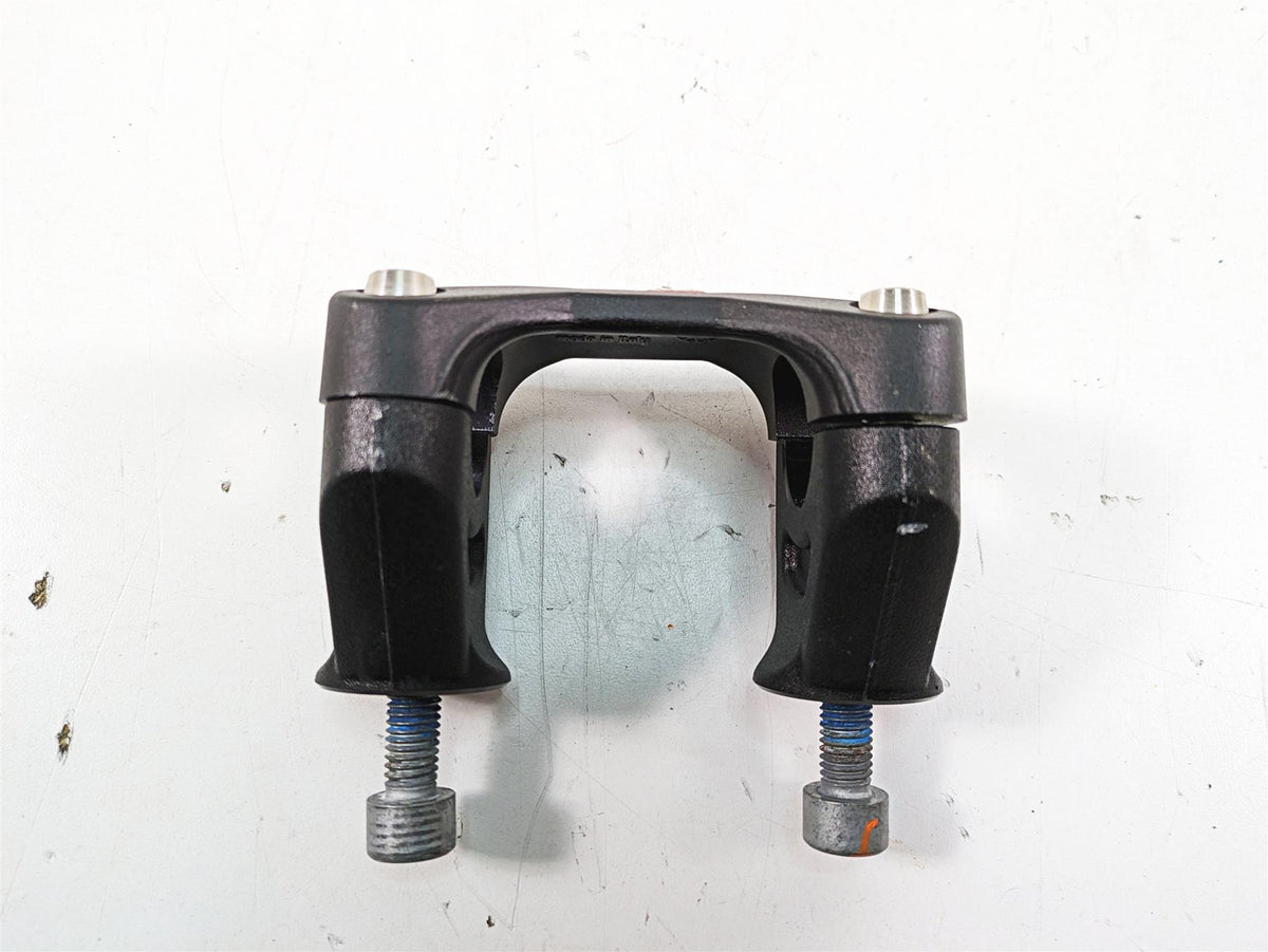 2020 Aprilia Tuono V4 Factory Handlebar Holder Riser Set 2B003986 2B003980 {{ shop.shopifyCountryName }} - Mototech271