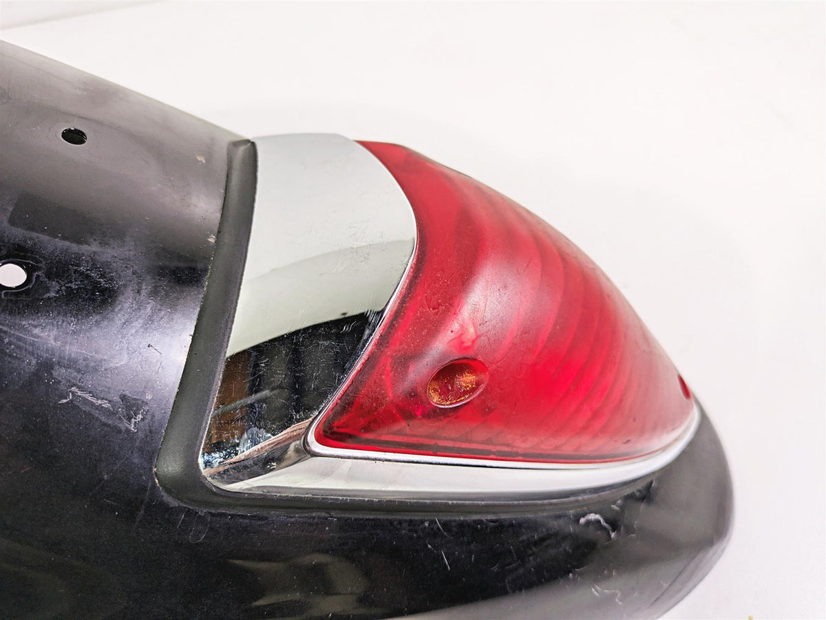 2007 Yamaha XVS1300 V-Star Rear Fender & Taillight Tail Light 3D8-21610-00 {{ shop.shopifyCountryName }} - Mototech271