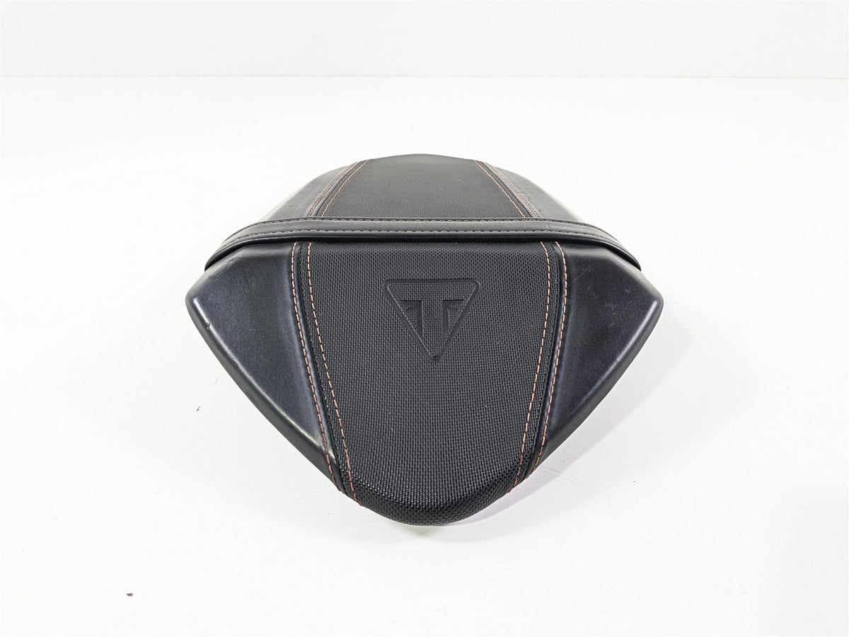 2019 Triumph Speed Triple RS 1050 Rear Passenger Seat Saddle T2307339 {{ shop.shopifyCountryName }} - Mototech271