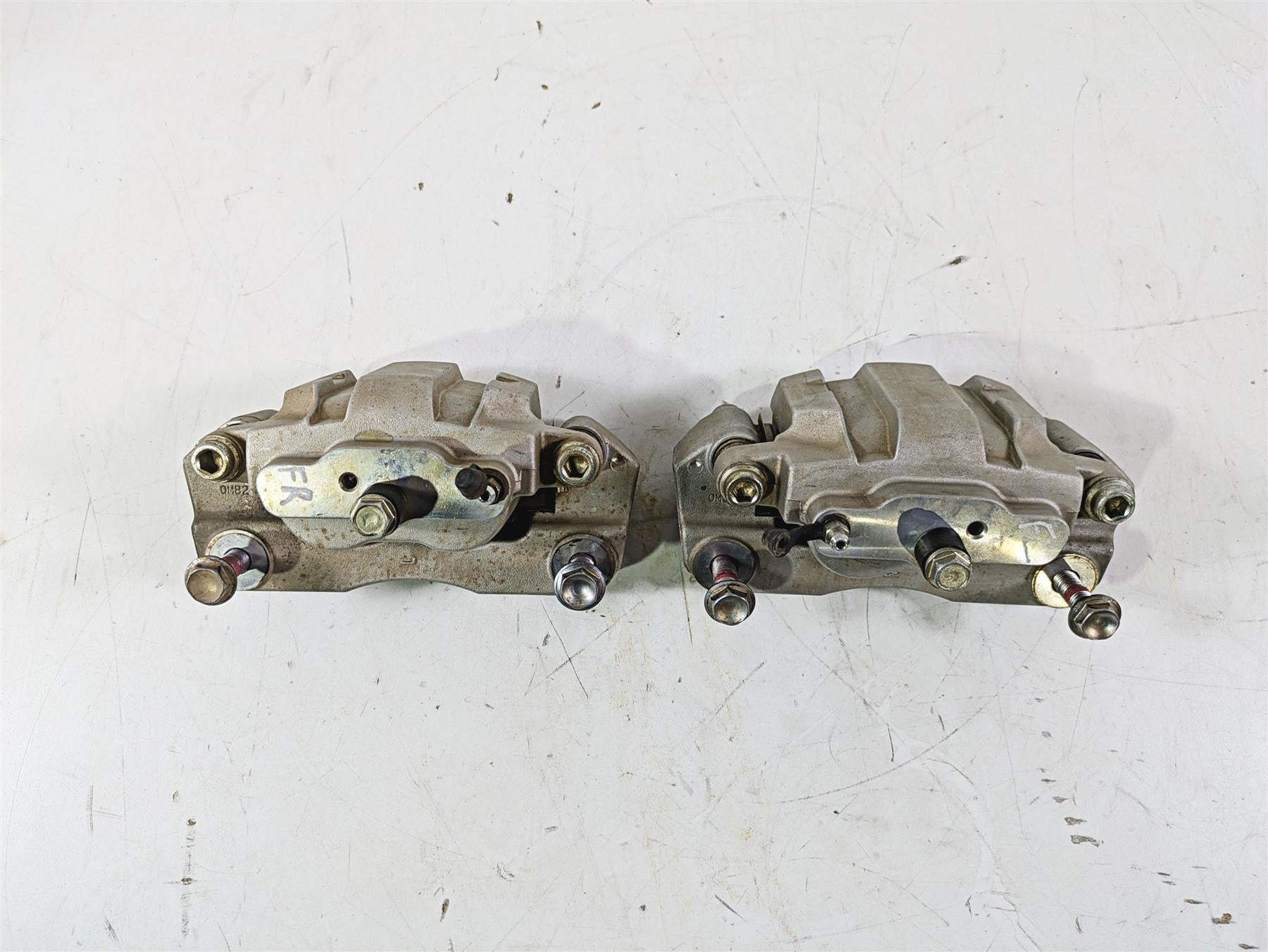 2022 Kawasaki Teryx KRX KRF 1000 C SE Front Brake Caliper Set 43080-0221 {{ shop.shopifyCountryName }} - Mototech271