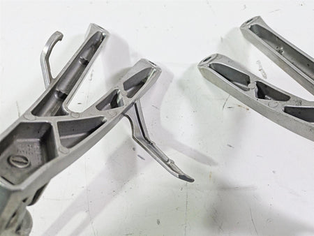 2017 Honda CBR600RR Rear Passenger Footpeg Set 50750-MFJ-D00 50760-MFJ-D00 {{ shop.shopifyCountryName }} - Mototech271