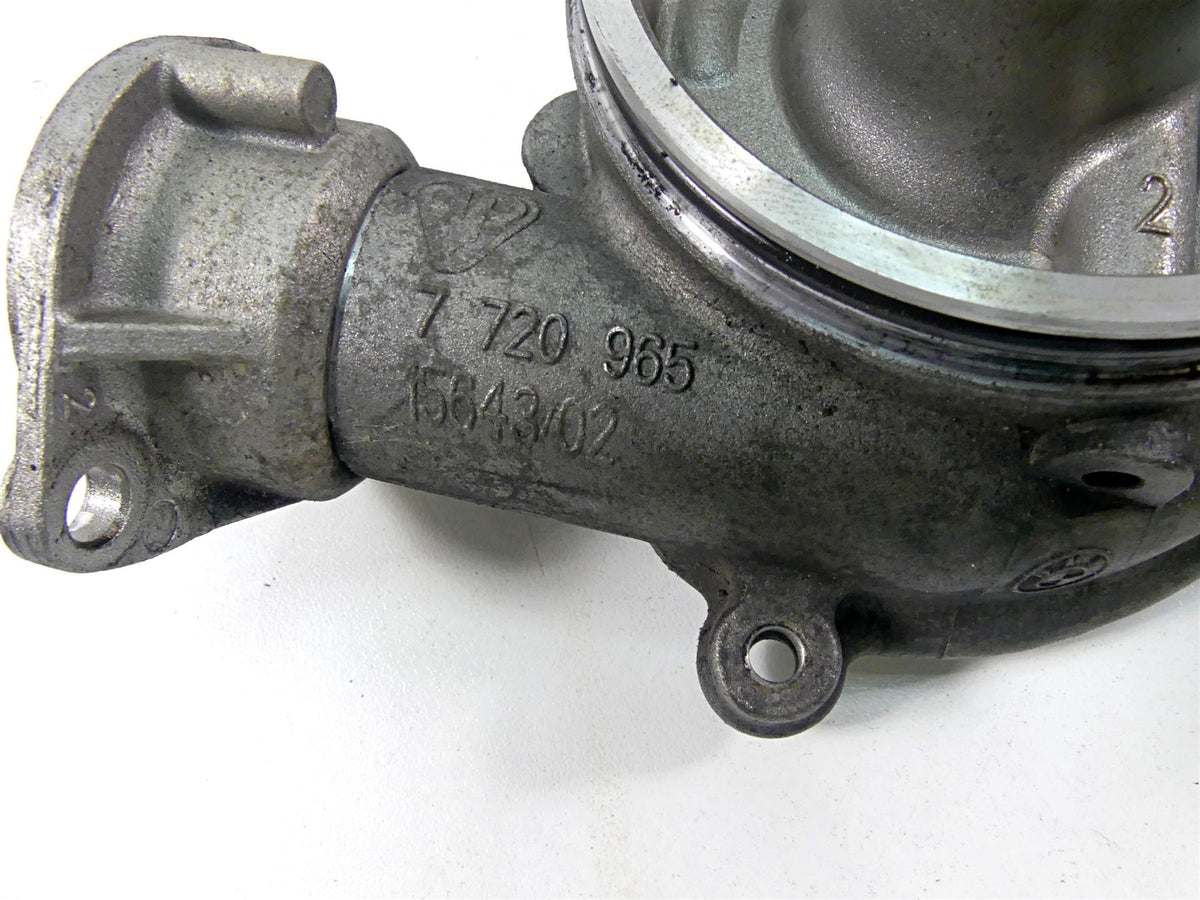 2013 BMW S1000RR K46 Water Pump With Impeller & Housing 11518545699 {{ shop.shopifyCountryName }} - Mototech271