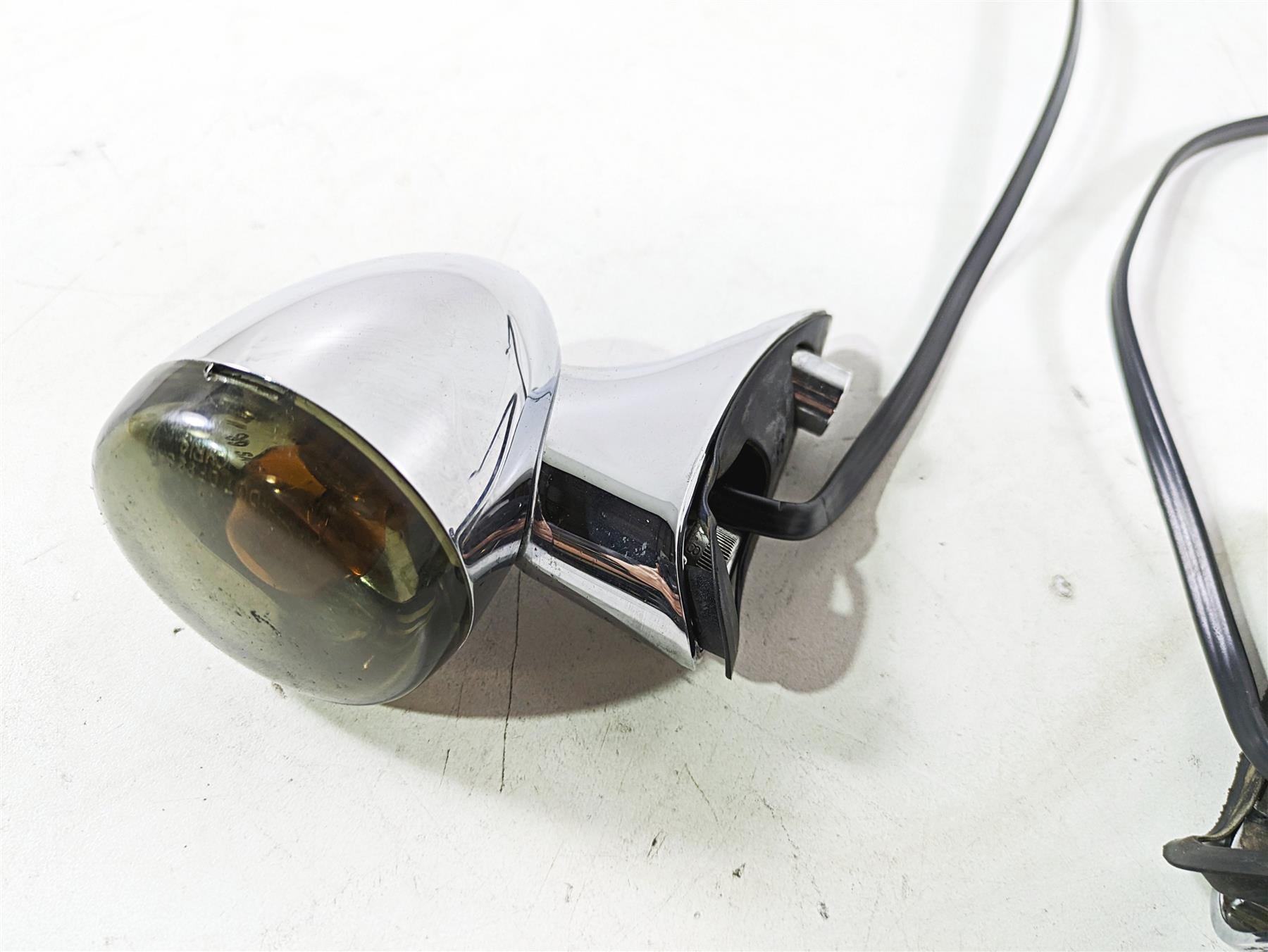 2017 Harley Touring FLTRXS Road Glide Front Blinker & Mount Set 67800512 {{ shop.shopifyCountryName }} - Mototech271
