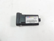 Load image into Gallery viewer, 2010 Harley Touring FLHX Street Glide Tsm Turn Signal Module 68920-07
