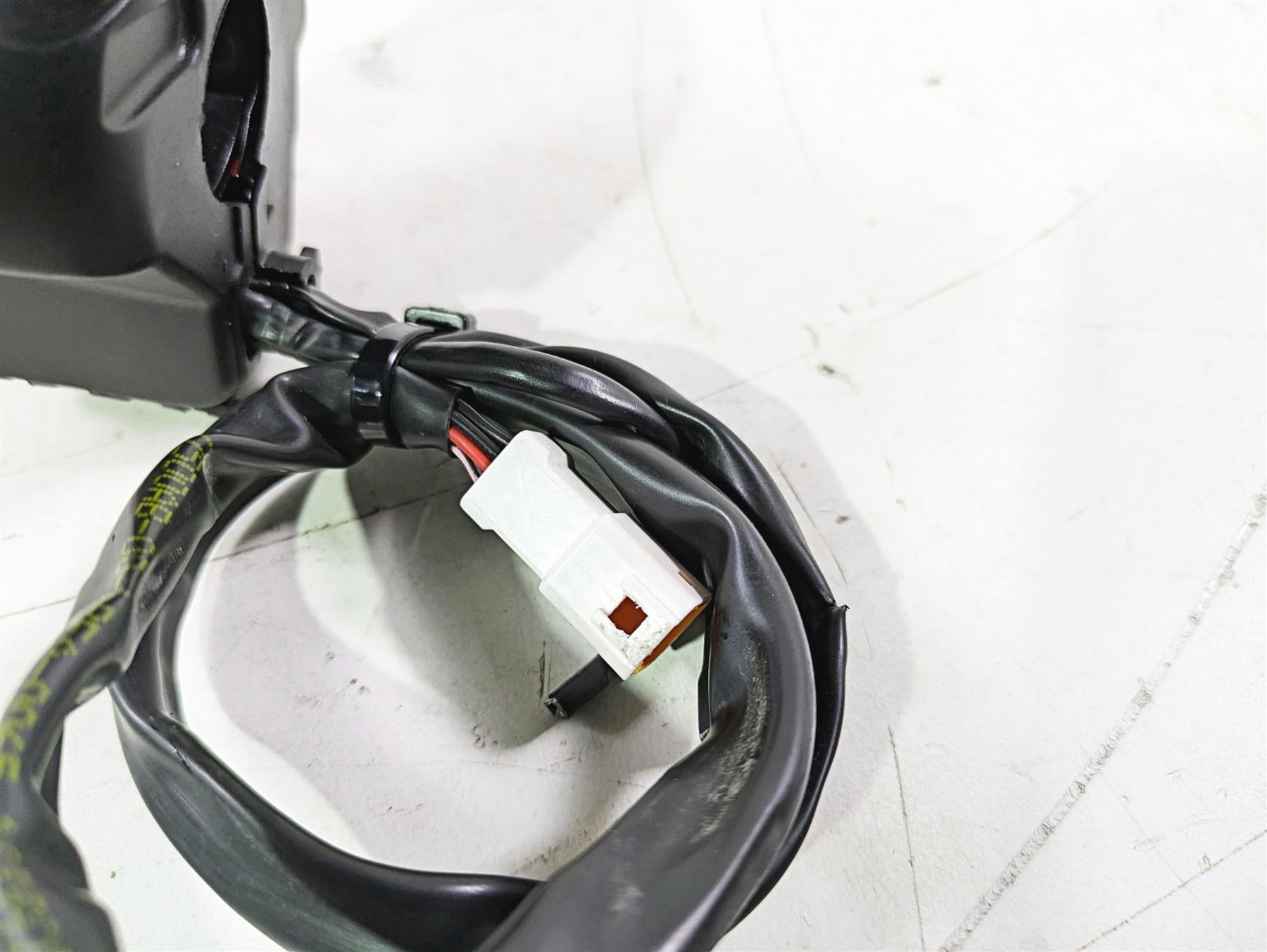 2022 MV Agusta F3 800 Rosso Right Hand Control Switch Launch Map 8A00C9848 {{ shop.shopifyCountryName }} - Mototech271