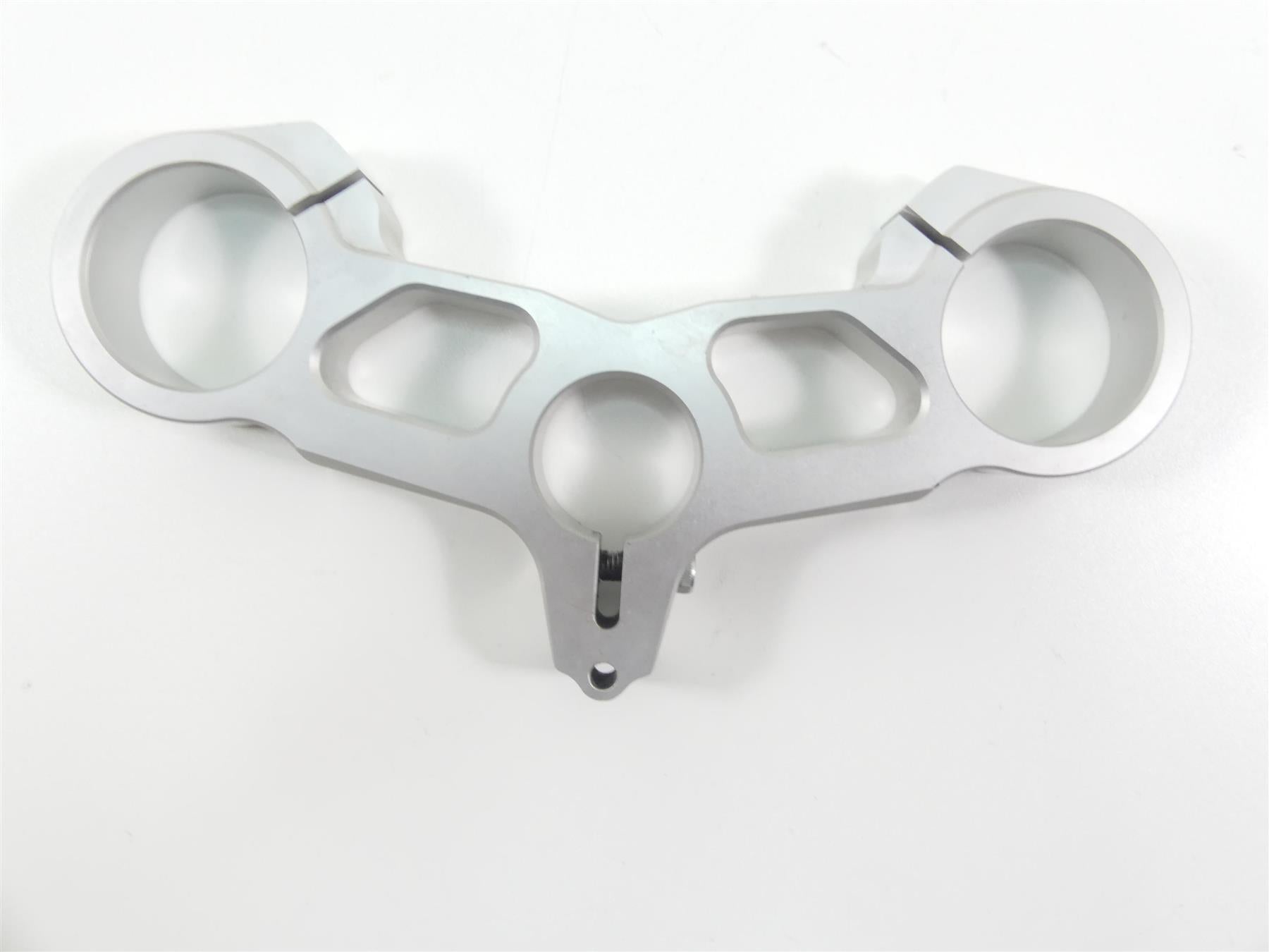 2004 Ducati 999 SBK Upper Triple Tree Steering Clamp 34110351A {{ shop.shopifyCountryName }} - Mototech271