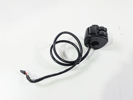 2014 Harley FLS Softail Slim Left Hand Turn Signal Control Switch Read 72949-12A {{ shop.shopifyCountryName }} - Mototech271