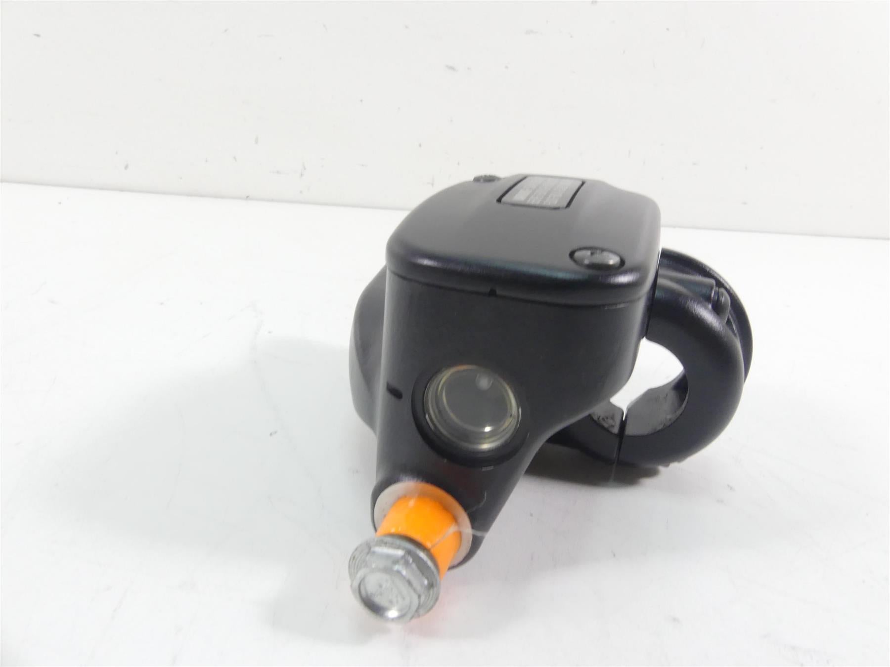 2021 Harley Softail FXBBS 114 Street Bob Front Brake Master Cylinder 41700233 {{ shop.shopifyCountryName }} - Mototech271