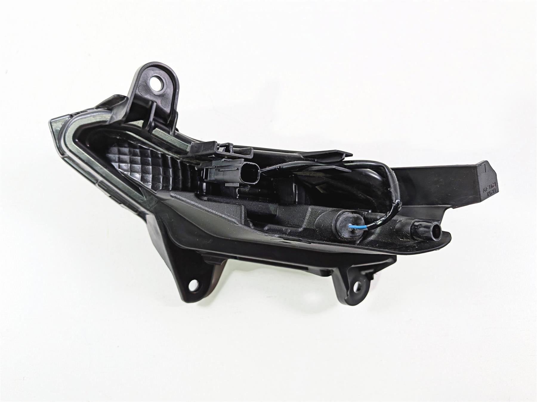2025 Yamaha YZF R7 Nice Left Pilot Headlight Running Lamp BEB-84301-00-00 {{ shop.shopifyCountryName }} - Mototech271