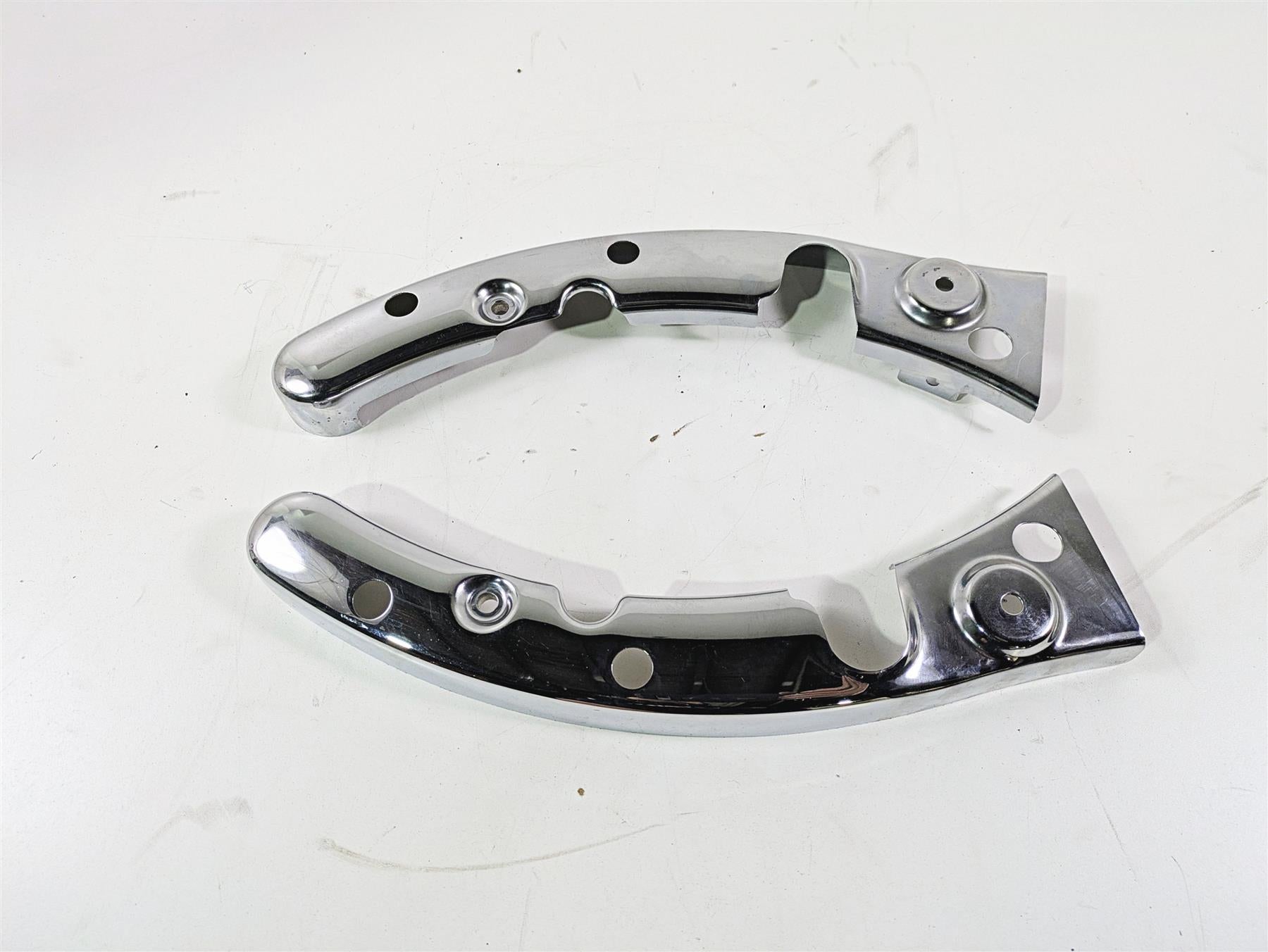 2009 Harley Touring FLHX Street Glide Subframe Strut Covers 47502-09A 47504-09A {{ shop.shopifyCountryName }} - Mototech271