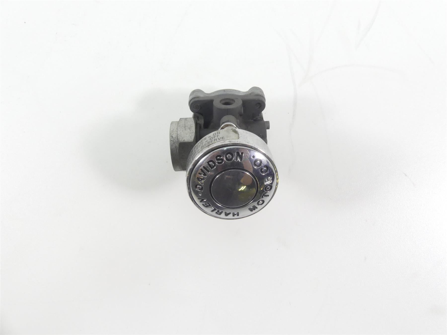 1999 Harley Dyna FXDL Low Rider Fuel Gas Petrol Valve Petcock 61338-94D {{ shop.shopifyCountryName }} - Mototech271