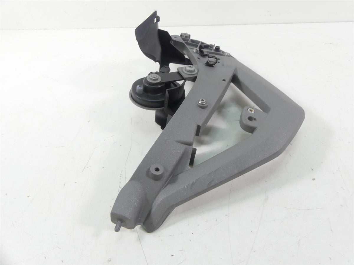 2016 BMW R1200GS K50 Right Front Panel Fairing Center Stay - Read 46638528674 {{ shop.shopifyCountryName }} - Mototech271
