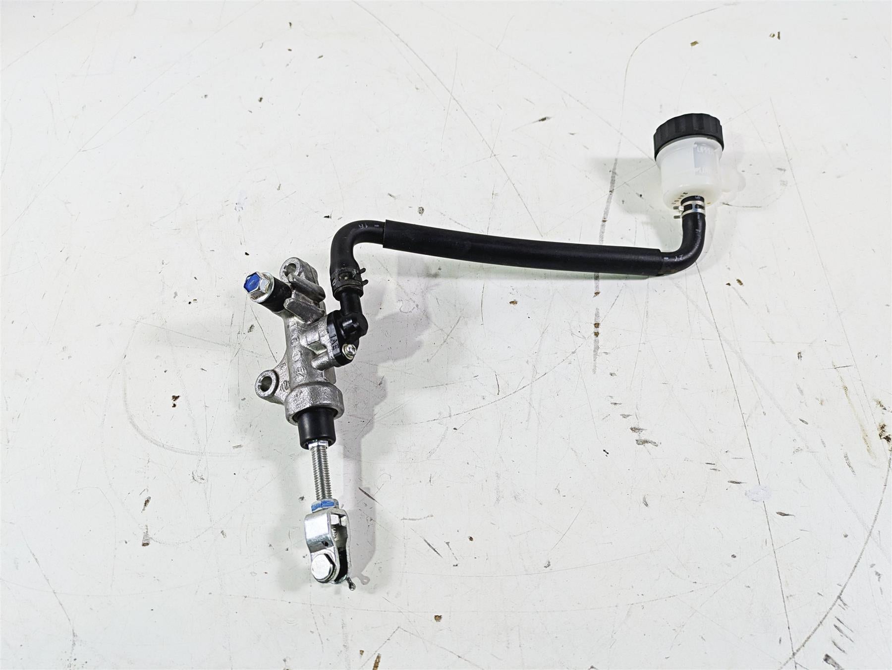 2022 Yamaha YXZ1000 R Clutch Actuator Master Cylinder 5/8 Nissin 2HC-26450-00-00 {{ shop.shopifyCountryName }} - Mototech271