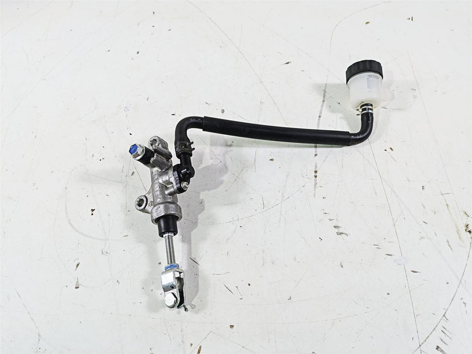 2022 Yamaha YXZ1000 R Clutch Actuator Master Cylinder 5/8 Nissin 2HC-26450-00-00 {{ shop.shopifyCountryName }} - Mototech271