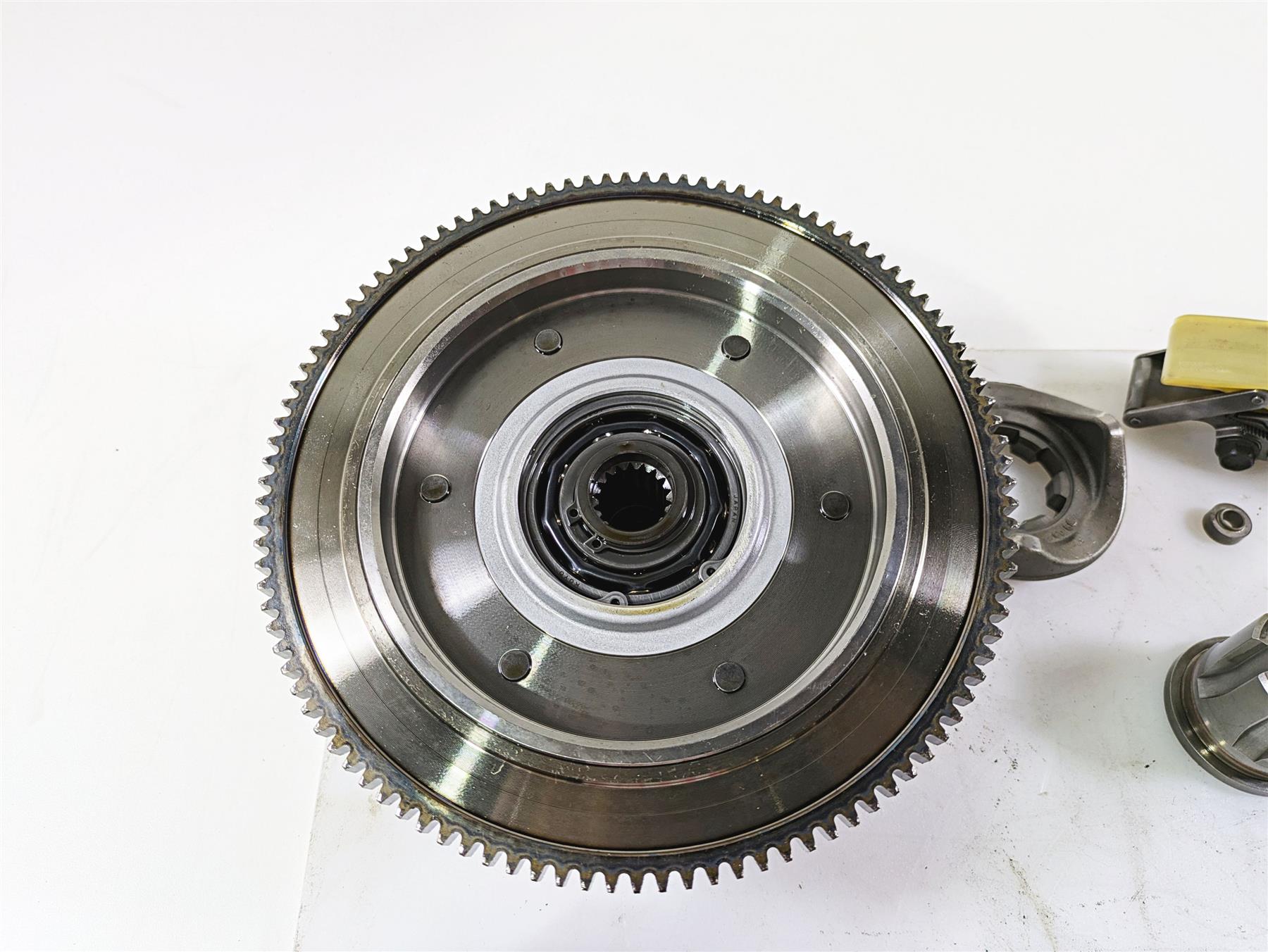 2009 Harley FLSTSB Cross Bones Primary Drive Clutch Kit 37813-06A {{ shop.shopifyCountryName }} - Mototech271