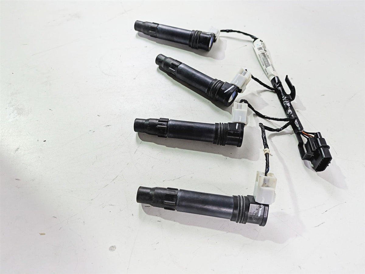 2025 Honda CBR600RR Ignition Coil & Wiring Set 30700-MEE-641 32103-MFJ-D001 {{ shop.shopifyCountryName }} - Mototech271