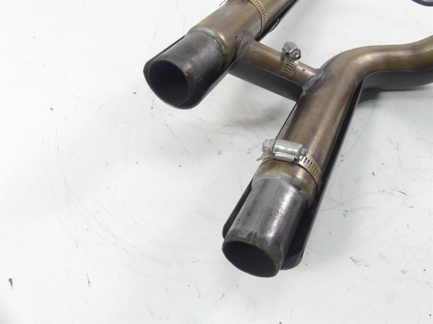 2018 Harley Softail FXBB Street Bob Oem Exhaust Header Manifold Pipe 65600264 {{ shop.shopifyCountryName }} - Mototech271
