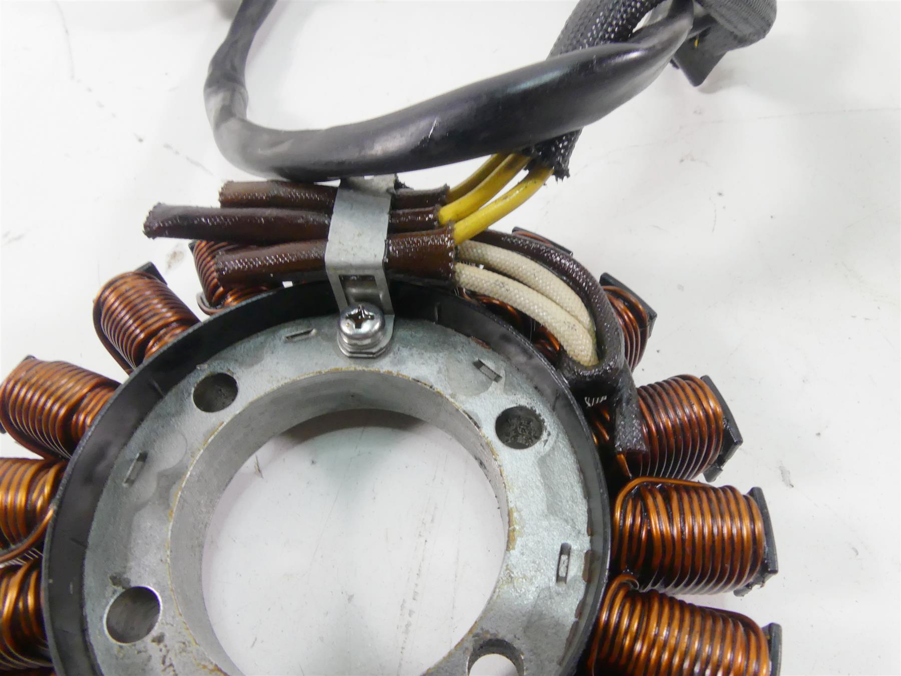 2015 KTM 1290 Adventure Stator Alternator Generator 60339004000 {{ shop.shopifyCountryName }} - Mototech271