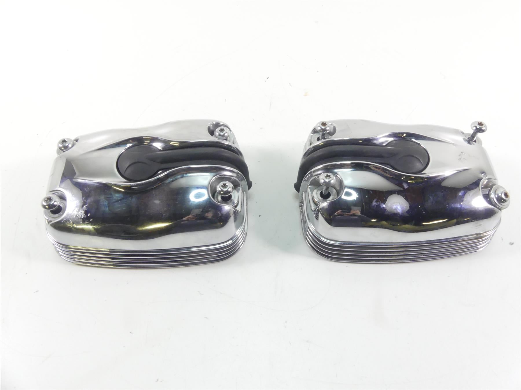2003 BMW R1200 CL K30 Chrome Cylinderhead Valve Cover Set 7670168 7670167 {{ shop.shopifyCountryName }} - Mototech271
