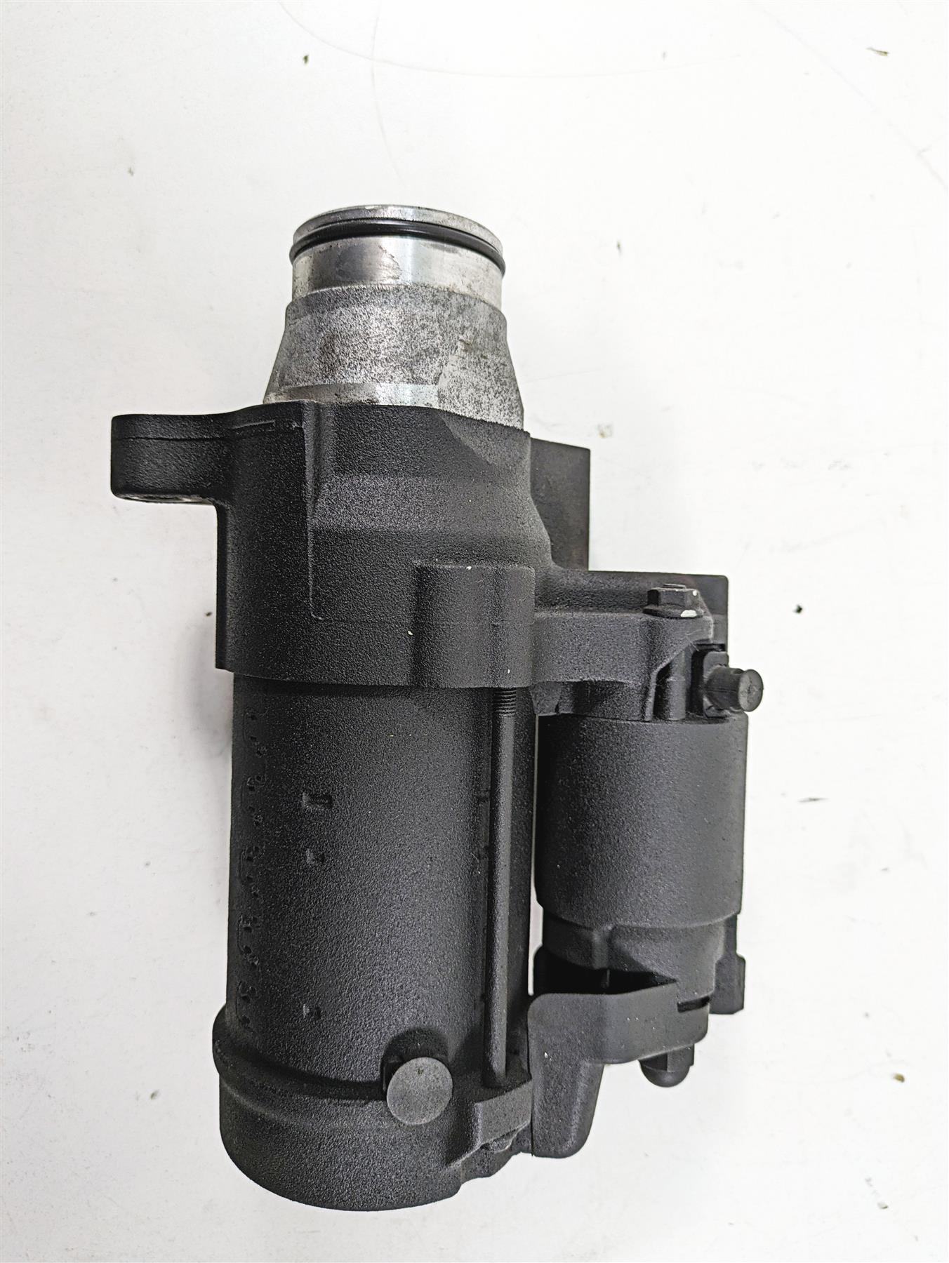 2018 Harley Touring FLHXSE CVO Street Glide Engine Starter Motor 31400053 {{ shop.shopifyCountryName }} - Mototech271