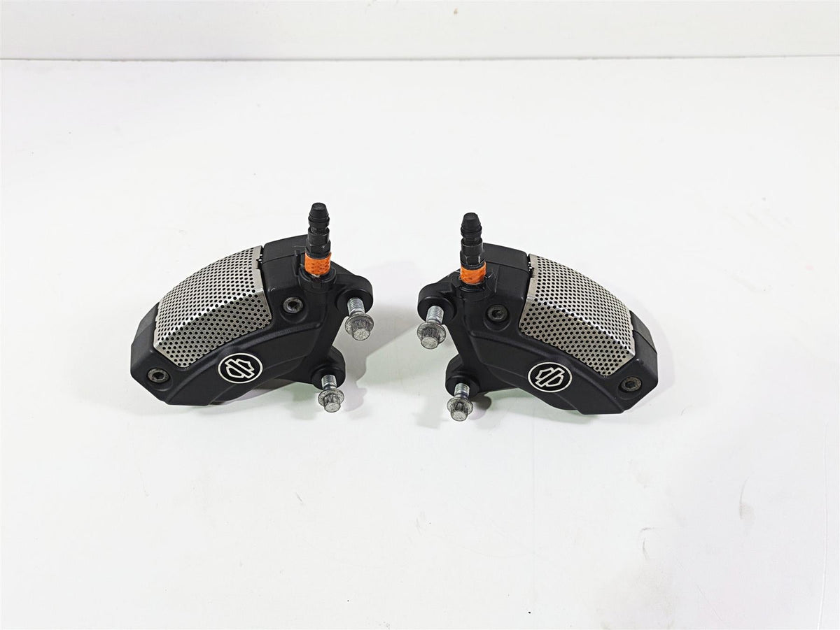 2016 Harley VRSCDX Night Rod Front Brake Caliper Set 44731-08 44732-08 {{ shop.shopifyCountryName }} - Mototech271