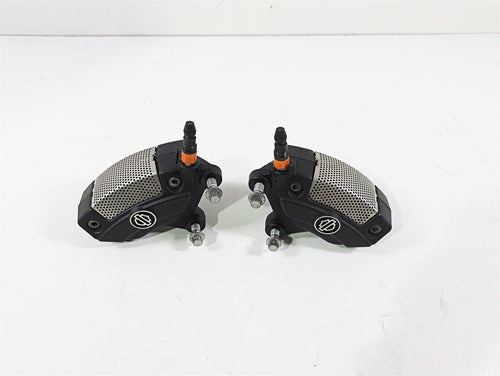 2016 Harley VRSCDX Night Rod Front Brake Caliper Set 44731-08 44732-08 | Mototech271