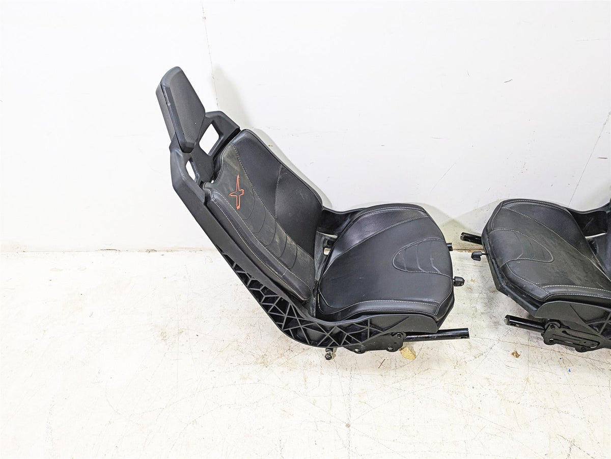 2018 Can Am Maverick X3 XRC Turbo R Driver Passenger Seat Set 708002065 {{ shop.shopifyCountryName }} - Mototech271