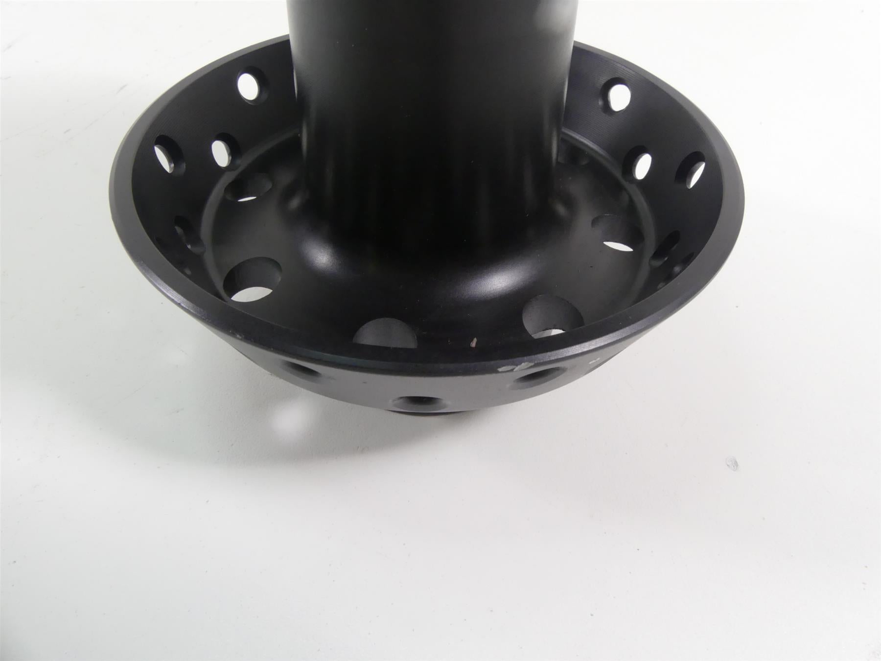 2015 Harley FLS Softail Slim Front Black Wheel Spoke Hub 55107-12 {{ shop.shopifyCountryName }} - Mototech271