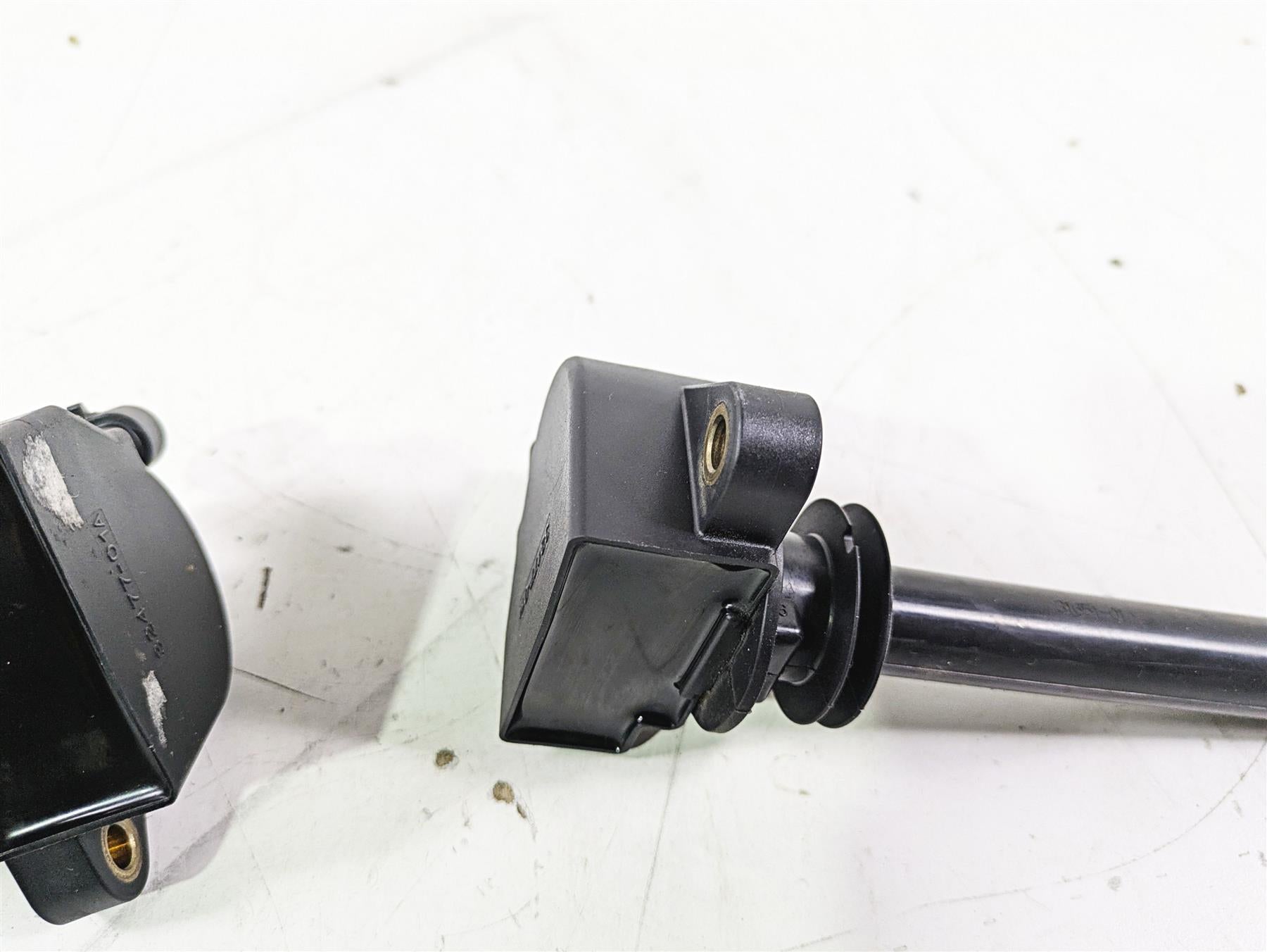 2012 Harley VRSCF Muscle V Rod Ignition Coil Stick Coil Set 32477-01A {{ shop.shopifyCountryName }} - Mototech271