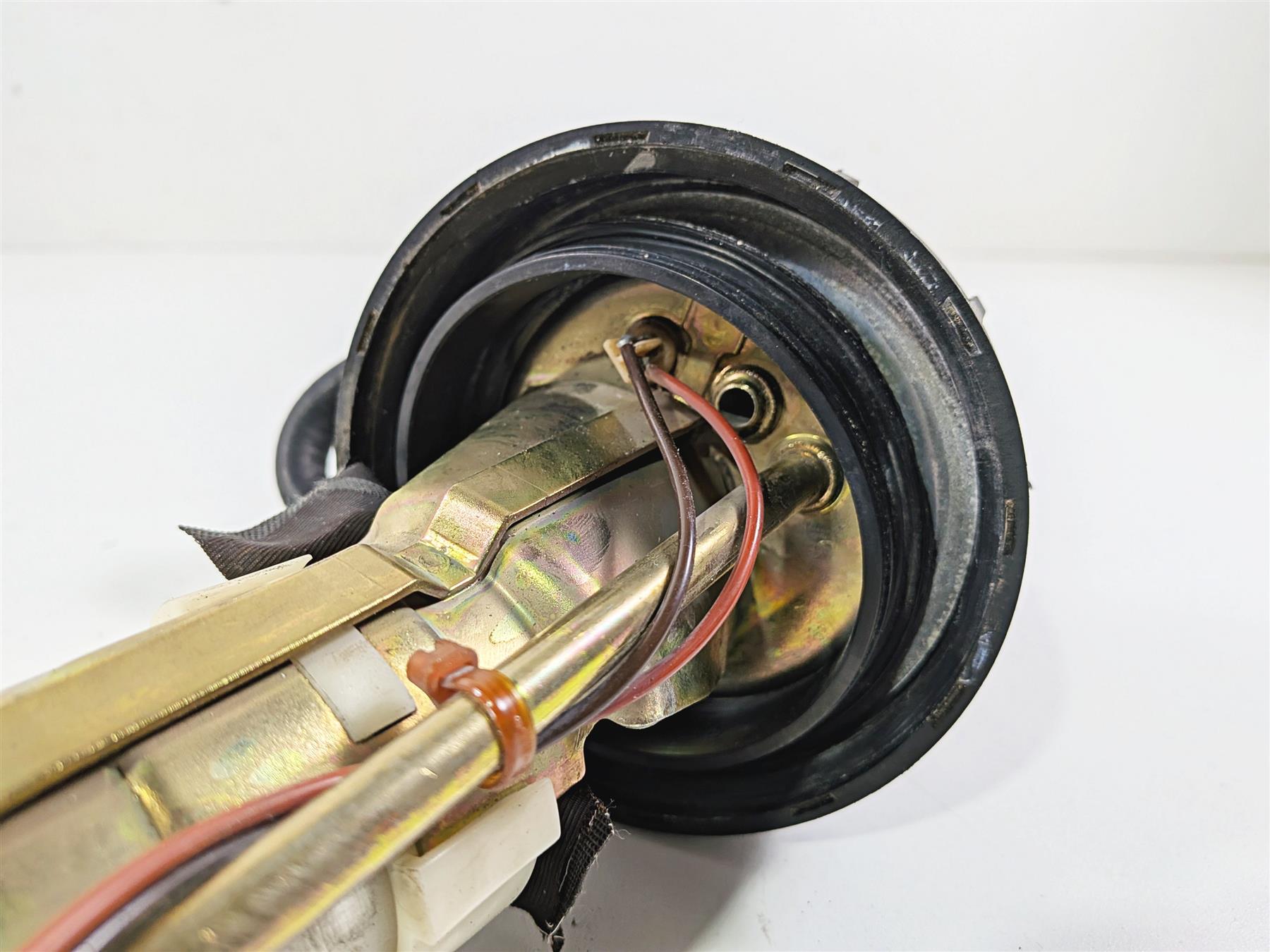 2002 BMW K1200LT 89V3 Fuel Gas Pump & Sending Unit 16141341231 16142305883 {{ shop.shopifyCountryName }} - Mototech271