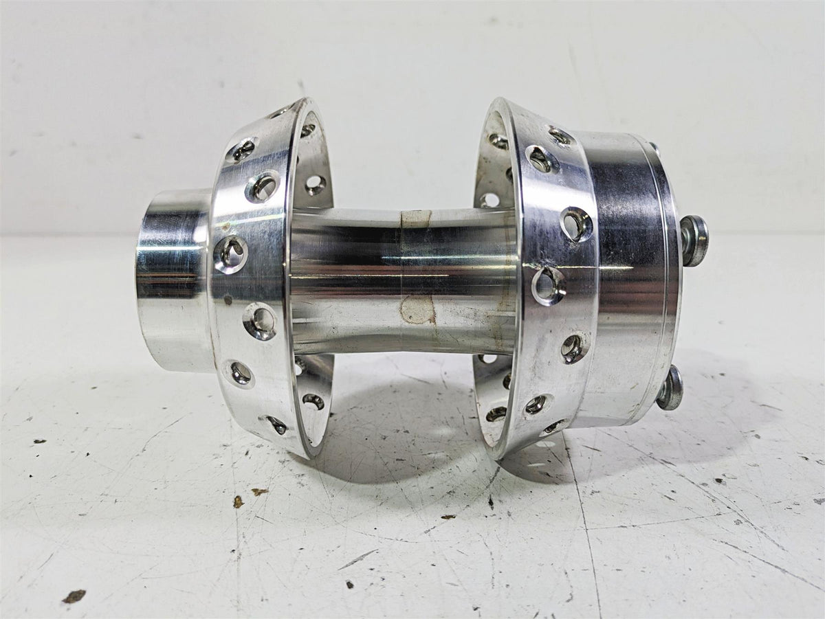 2019 Harley FLHCS Softail Heritage 16x3 Spoke Wheel Hub - Read 43017-07 {{ shop.shopifyCountryName }} - Mototech271