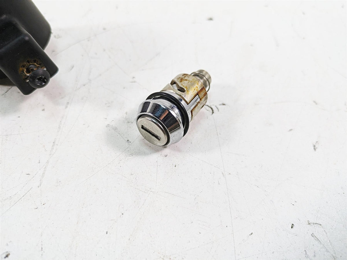 2019 Harley XL883N Sportster Iron Ignition Switch Steering Lock Set 71400083 {{ shop.shopifyCountryName }} - Mototech271