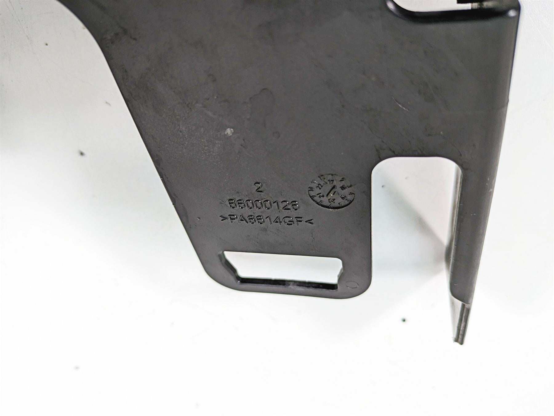 2020 Harley Softail FXBB Street Bob Electrical Carrier Plastic Set 69201632 {{ shop.shopifyCountryName }} - Mototech271