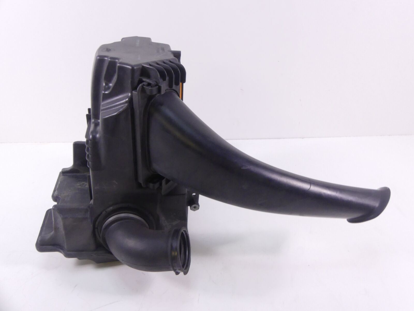 2008 BMW R1200R K27 Air Box Filter Breather Cleaner + Tubes & Ram 13717677655 {{ shop.shopifyCountryName }} - Mototech271