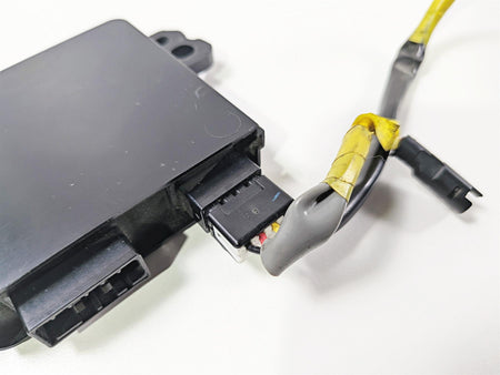 2023 Yamaha MT10 MTN1000 Light Control Module Unit Back Box 2PP-85490-00 {{ shop.shopifyCountryName }} - Mototech271