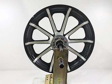 2018 Indian Chieftain Limited Straight Front Wheel Rim 19x3.5 1523059 {{ shop.shopifyCountryName }} - Mototech271