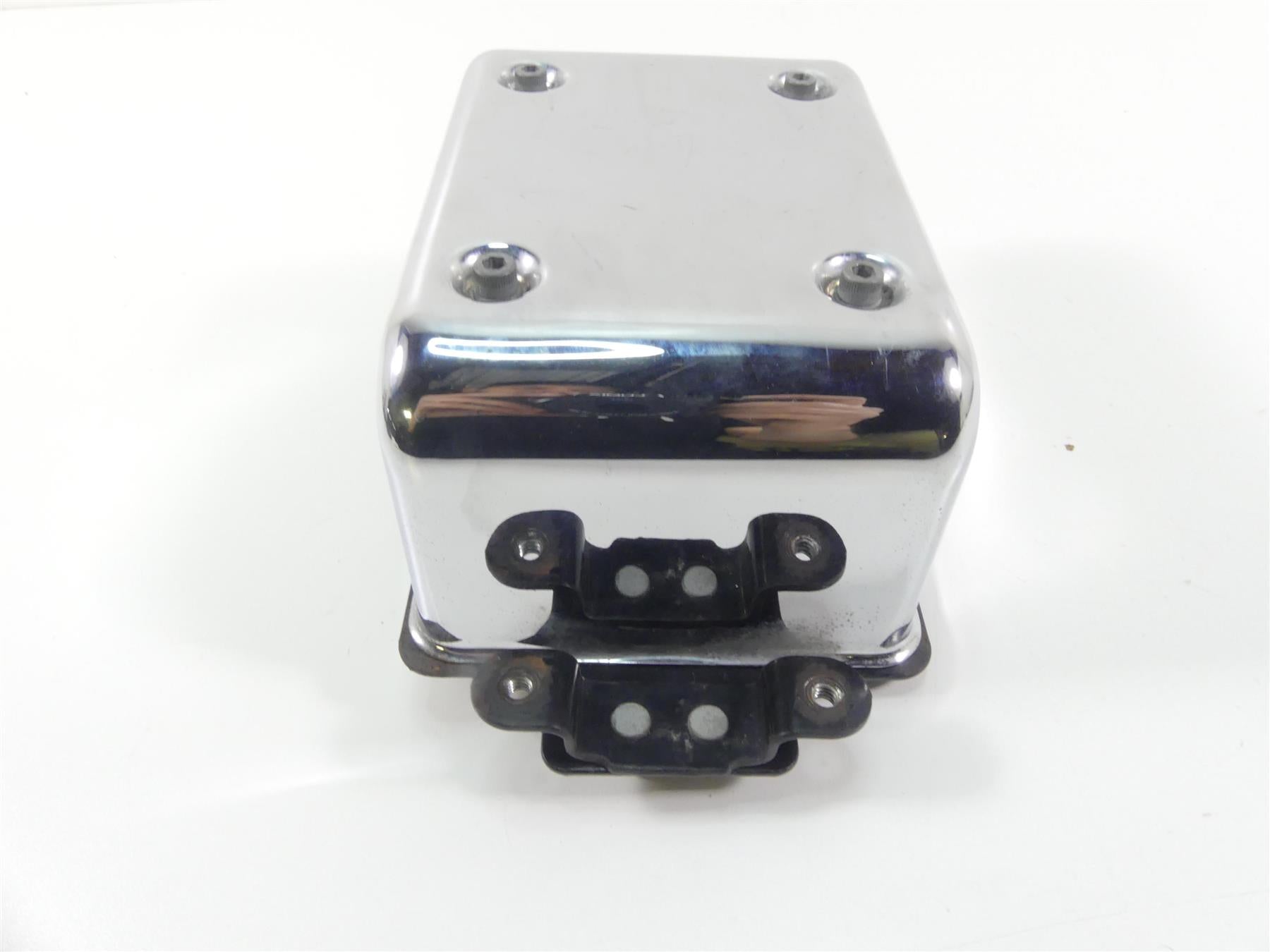 1999 Harley Dyna FXDS Convertible Electrical Holder + Chrome Cover 66371-97 {{ shop.shopifyCountryName }} - Mototech271
