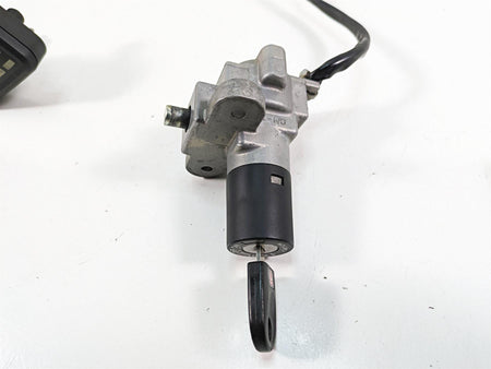 2011 Ducati Hypermotard 1100 Evo SP Speedometer 11K Ignition Switch 40610773B {{ shop.shopifyCountryName }} - Mototech271