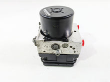 Load image into Gallery viewer, 2009 BMW R1200RT K26 Abs Brake Pump Unit Module Gen 1 34517715109 | Mototech271
