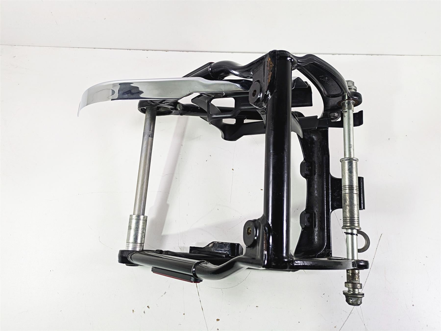2009 Harley FXCWC Softail Rocker Rear Suspension Swingarm Swing Arm 47694-09 {{ shop.shopifyCountryName }} - Mototech271