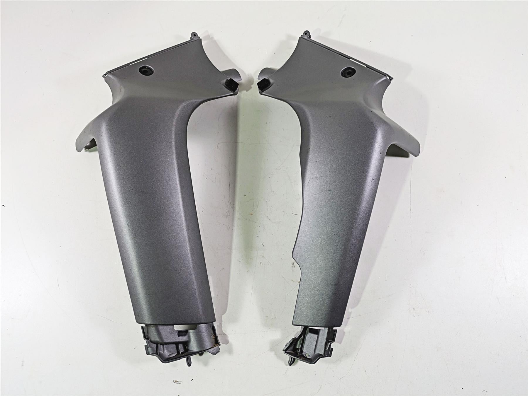 2016 Suzuki M109R VZR1800 Boulevard Radiator Fairing Cover Set 47551-48G0 {{ shop.shopifyCountryName }} - Mototech271
