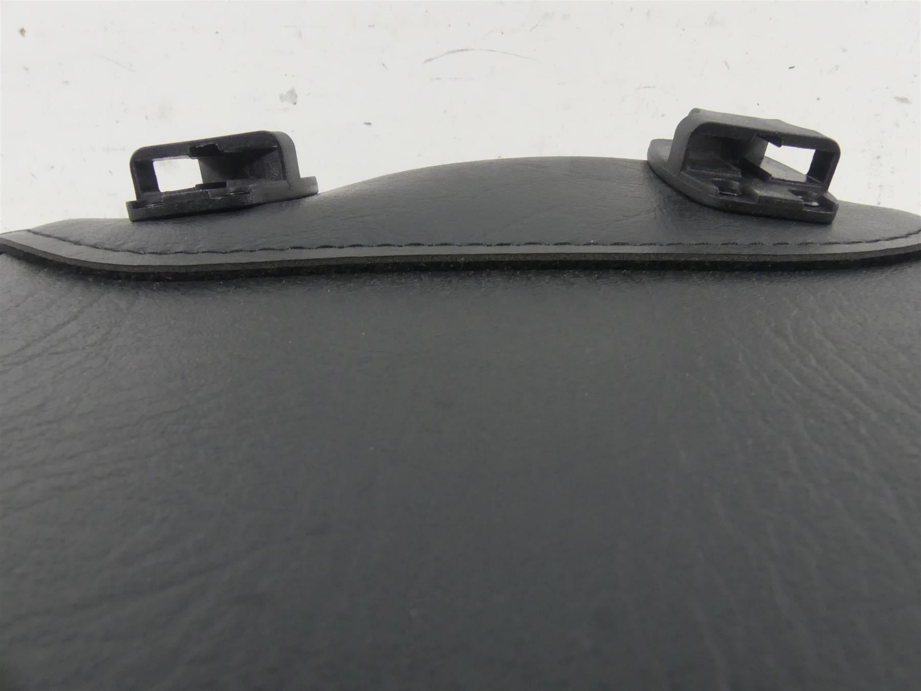 2002 Honda VTX1800 C Willie &Max Sissy Bar Backrest Bag 59591-00 {{ shop.shopifyCountryName }} - Mototech271