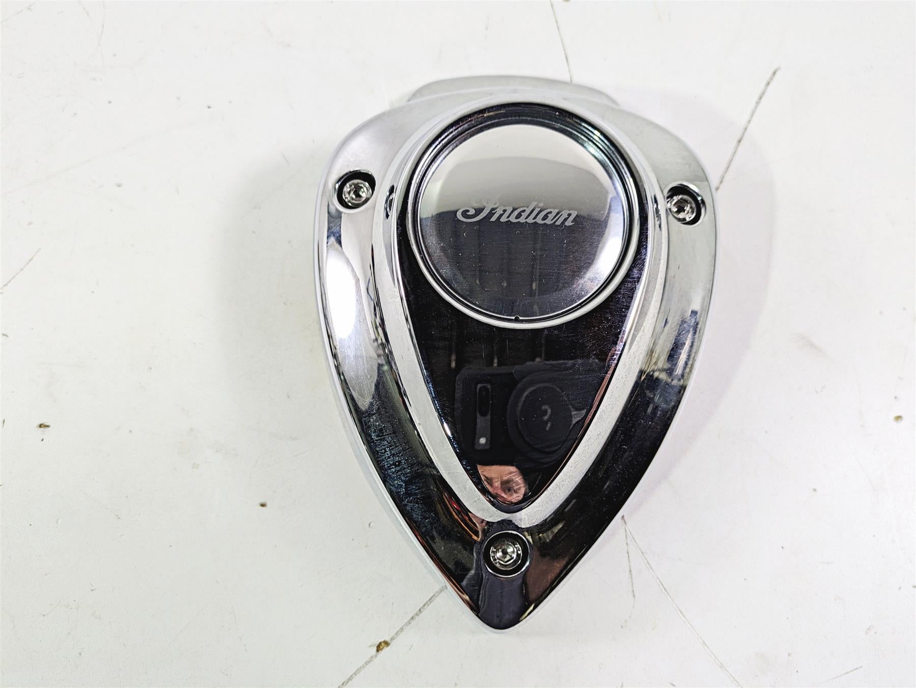 2019 Indian Chieftain Limited Chrome Coil Cover & Mount 5633897 {{ shop.shopifyCountryName }} - Mototech271