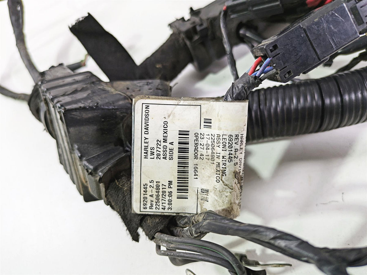 2017 Harley Dyna FXDB Street Bob Main Wiring Harness Loom Non Abs 71072-12A {{ shop.shopifyCountryName }} - Mototech271