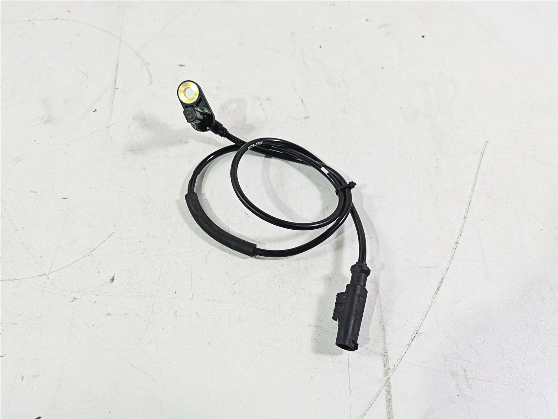 2020 Kawasaki ZX6R Ninja Front Abs Brake Wheel Speed Sensor 21176-0737 {{ shop.shopifyCountryName }} - Mototech271