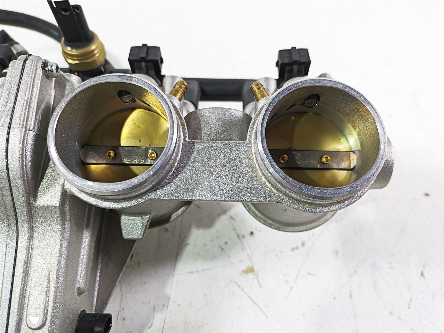 2017 BMW S1000R K47 Throttle Body Bodies Fuel Injection 13548545069 8544690 {{ shop.shopifyCountryName }} - Mototech271