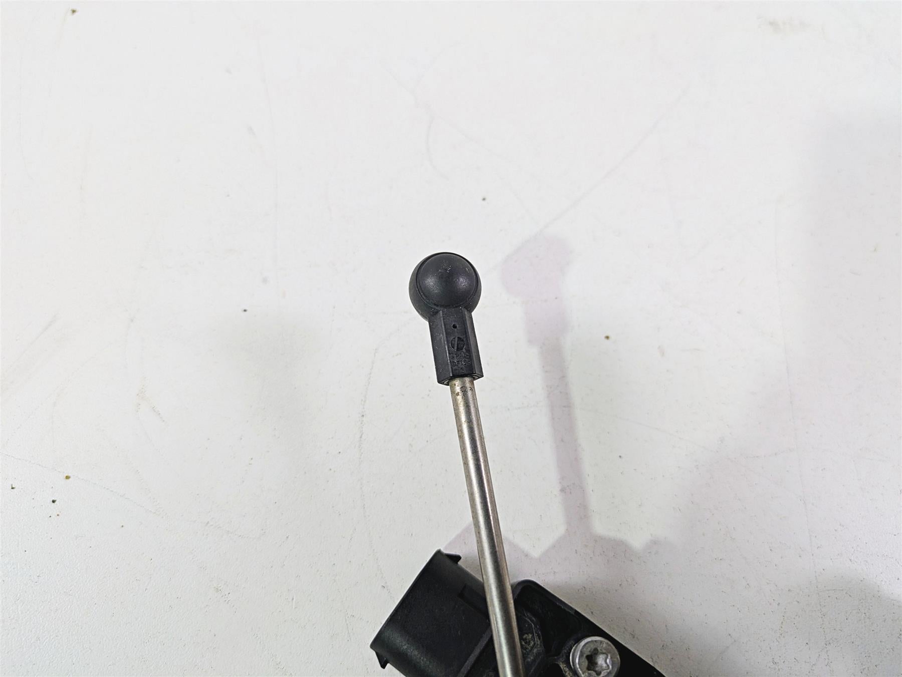 2017 BMW R1200 GS K50 Front Rear Leveling Sensor Set 37146870000 {{ shop.shopifyCountryName }} - Mototech271