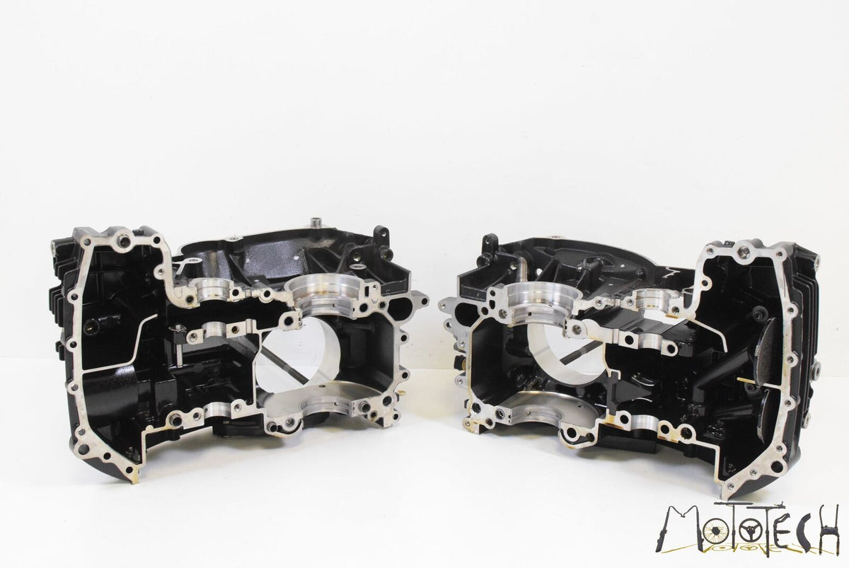 2015 BMW R nineT nine T K21 OEM Crank Case Crankcase Engine Motor 11117710369 {{ shop.shopifyCountryName }} - Mototech271