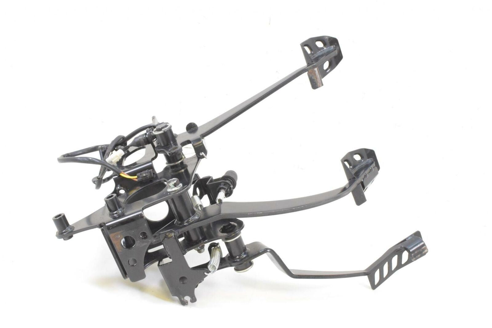 2016 Yamaha YXZ1000 R ES EPS Foot Gas Brake Clutch Pedal Set 2HC-F2548-00-00 {{ shop.shopifyCountryName }} - Mototech271